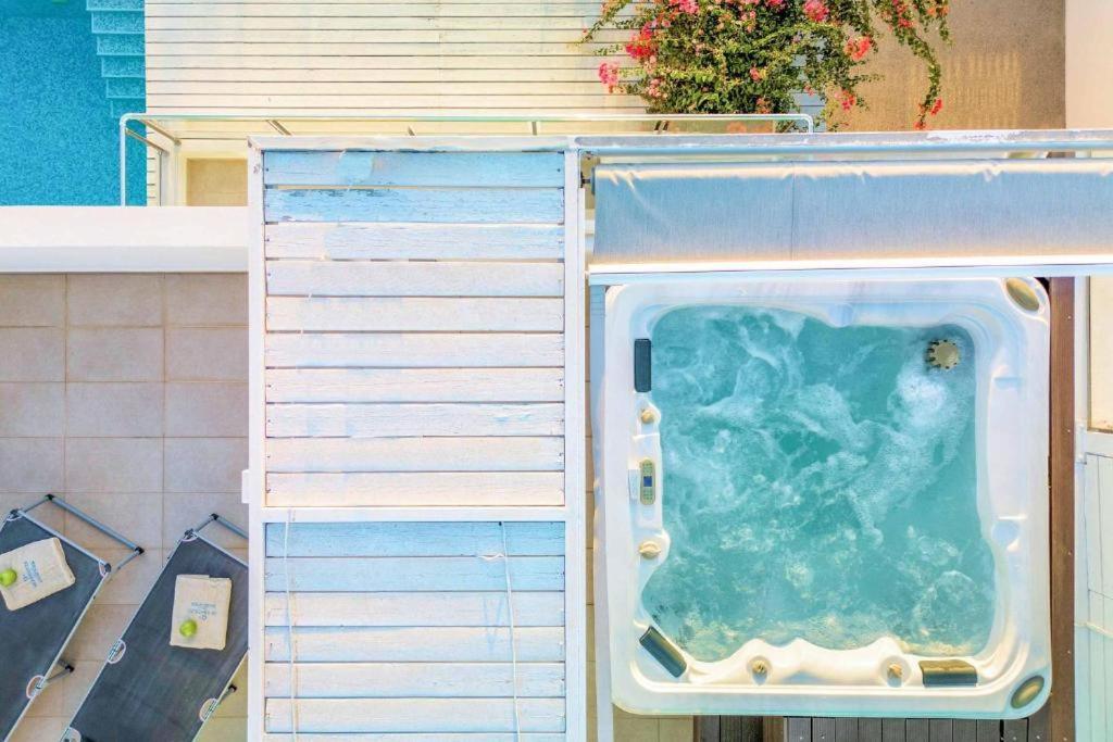Seabreeze Villa - With Jacuzzi & Heated Pool Mastichari  Exteriér fotografie